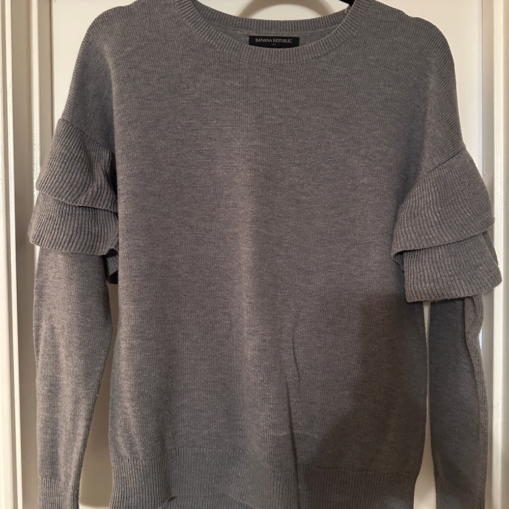 Banana Republic Charcoal Ruffle Sleeve Sweater